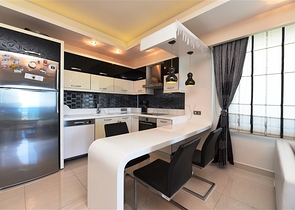 اطلالة بحر - مجمع بخدمات فاخرة -تصميم 1+2 - في مهموتلار / الانيا 