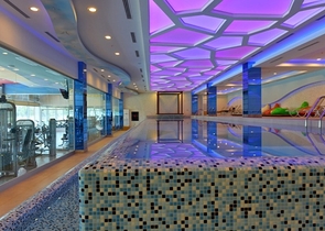 اطلالة بحر - مجمع بخدمات فاخرة -تصميم 1+2 - في مهموتلار / الانيا 