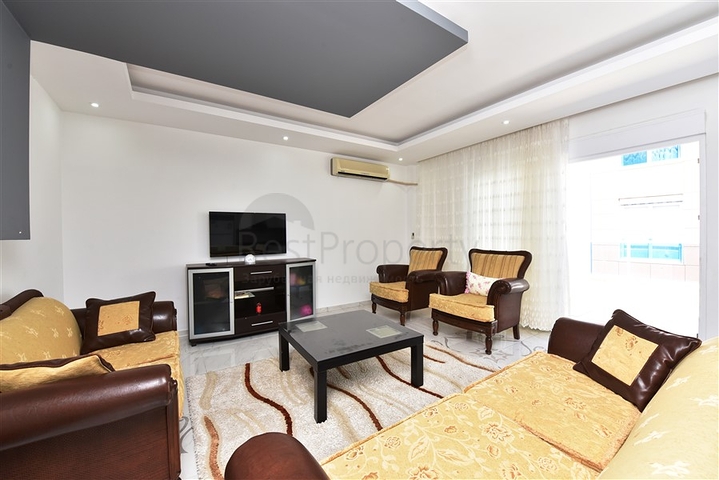 قريبة من البحر والخدمات -دوبلكس عائلية 3 غرف وصالة -مهموتلار / الانيا 