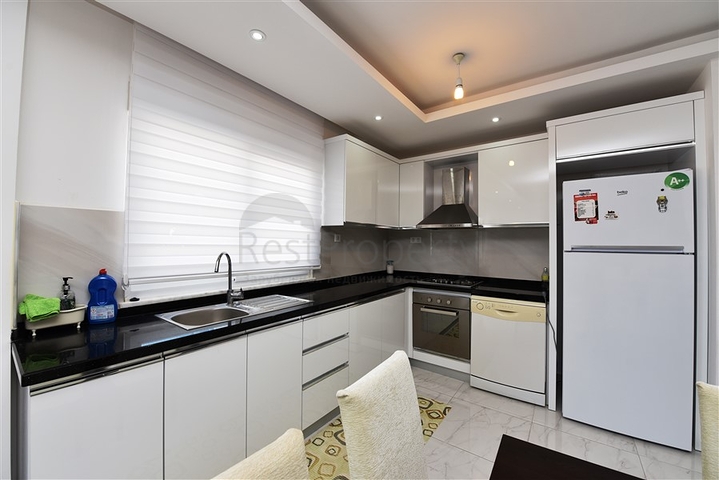 قريبة من البحر والخدمات -دوبلكس عائلية 3 غرف وصالة -مهموتلار / الانيا 