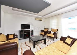 قريبة من البحر والخدمات -دوبلكس عائلية 3 غرف وصالة -مهموتلار / الانيا 