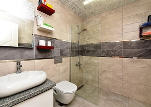 قريبة من البحر والخدمات -دوبلكس عائلية 3 غرف وصالة -مهموتلار / الانيا 