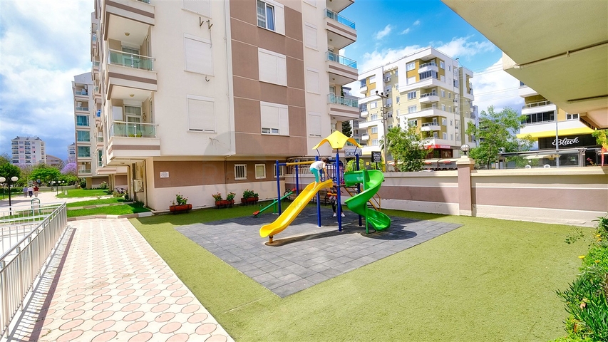 شقة 4 غرف نوم في اونجالي كونيالتي