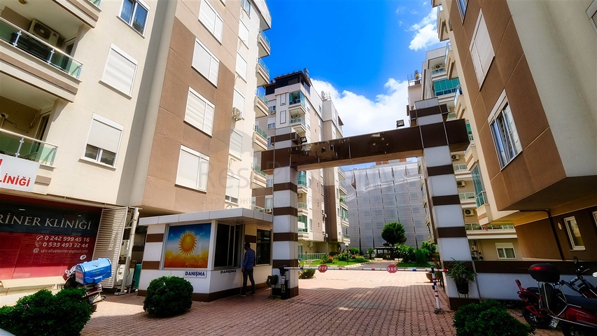 شقة 4 غرف نوم في اونجالي كونيالتي