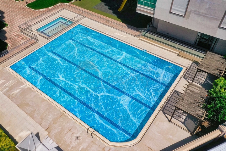 شقة 4 غرف نوم في اونجالي كونيالتي