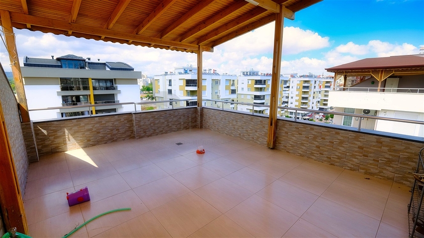 شقة 4 غرف نوم في اونجالي كونيالتي