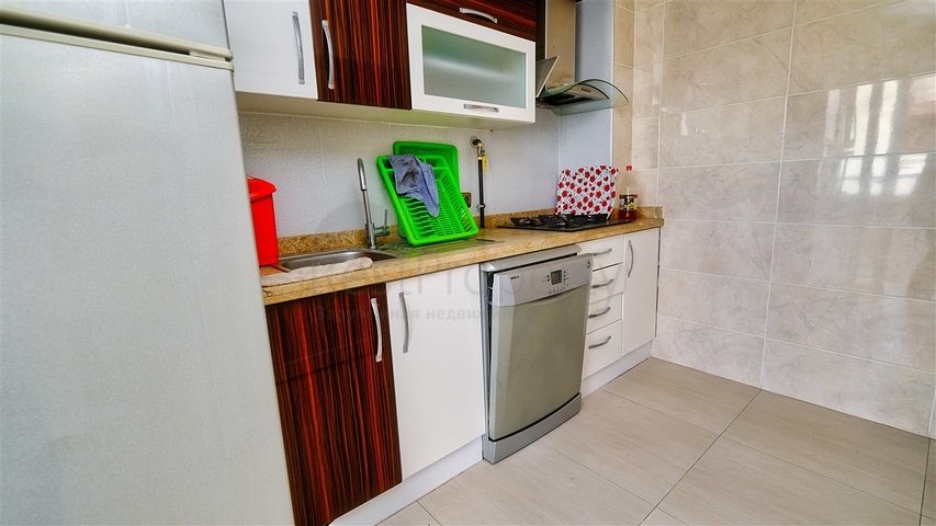 شقة 4 غرف نوم في اونجالي كونيالتي