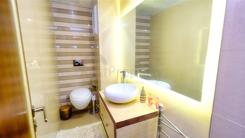 شقة 4 غرف نوم في اونجالي كونيالتي