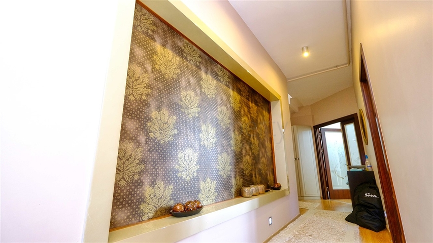 شقة 4 غرف نوم في اونجالي كونيالتي