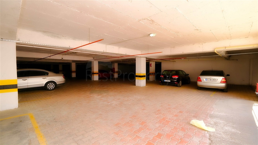 شقة 4 غرف نوم في اونجالي كونيالتي