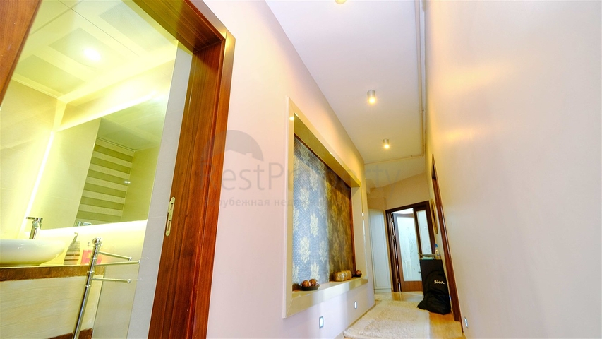 شقة 4 غرف نوم في اونجالي كونيالتي