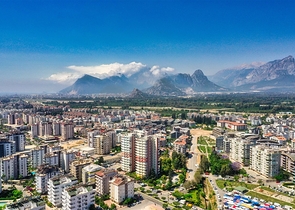 شقة 4 غرف نوم في اونجالي كونيالتي