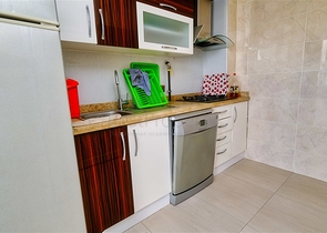 شقة 4 غرف نوم في اونجالي كونيالتي