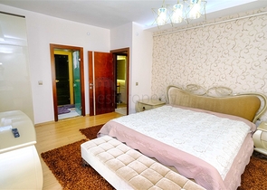 شقة 4 غرف نوم في اونجالي كونيالتي