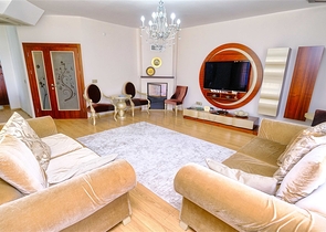 شقة 4 غرف نوم في اونجالي كونيالتي