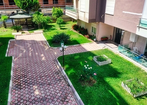 شقة 4 غرف نوم في اونجالي كونيالتي