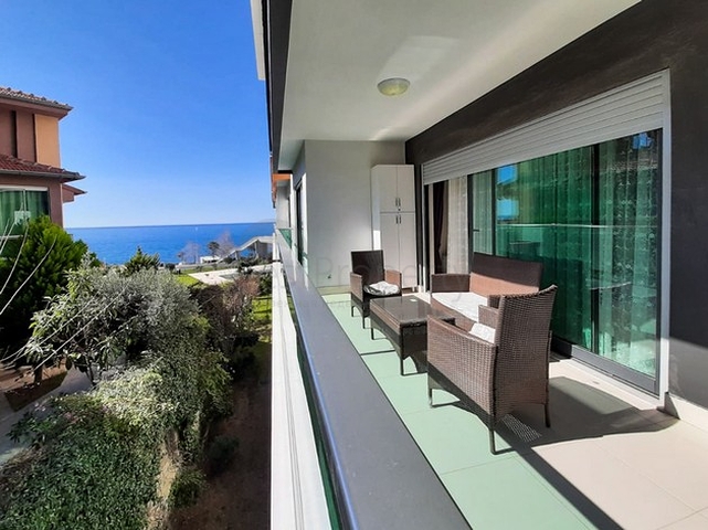 اطلالة بحر - مجمع بخدمات 5 نجوم -شقة 2 غرفة وصالة -في كارجي جاك / الانيا