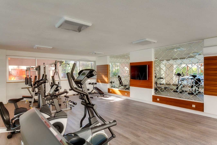 بنتهاوس 4 + 1 في مشروع راقٍ في أنجالي كونيالتي