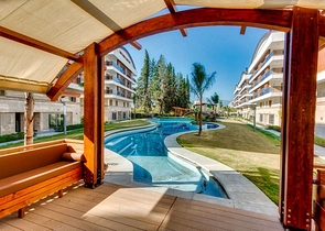 بنتهاوس 4 + 1 في مشروع راقٍ في أنجالي كونيالتي