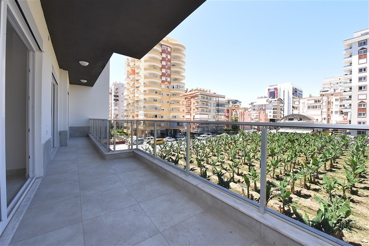 مجمع حديث -شقة 2 غرفة وصالة - مطبخ منفصل -في مهموتلار / الانيا 