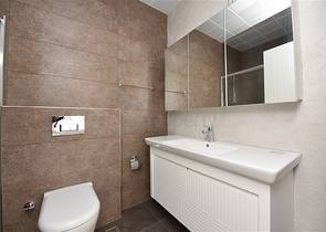 مجمع حديث -شقة 2 غرفة وصالة - مطبخ منفصل -في مهموتلار / الانيا 