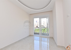 مجمع حديث -شقة 2 غرفة وصالة - مطبخ منفصل -في مهموتلار / الانيا 