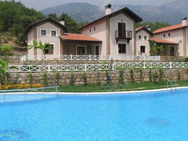 فيلا في كيمير للبيع 