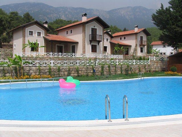 فيلا في كيمير للبيع 