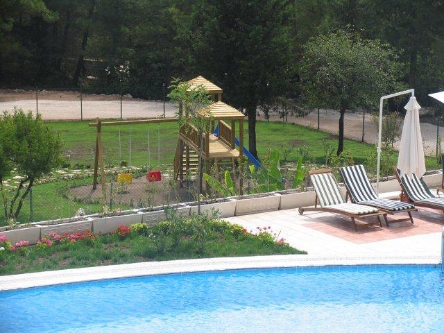 فيلا في كيمير للبيع 