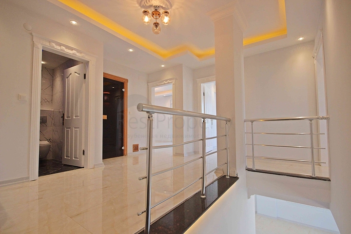 اطلالة بحر - دوبلكس فاخرة - 4 غرف وصالة -في مهموتلار / الانيا 