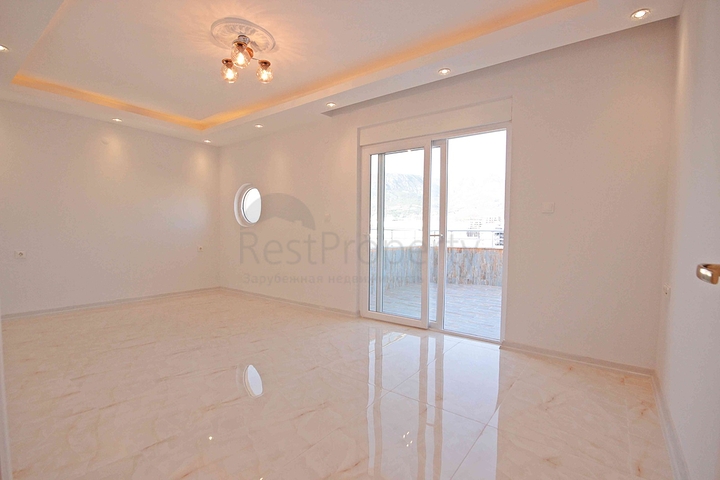 اطلالة بحر - دوبلكس فاخرة - 4 غرف وصالة -في مهموتلار / الانيا 