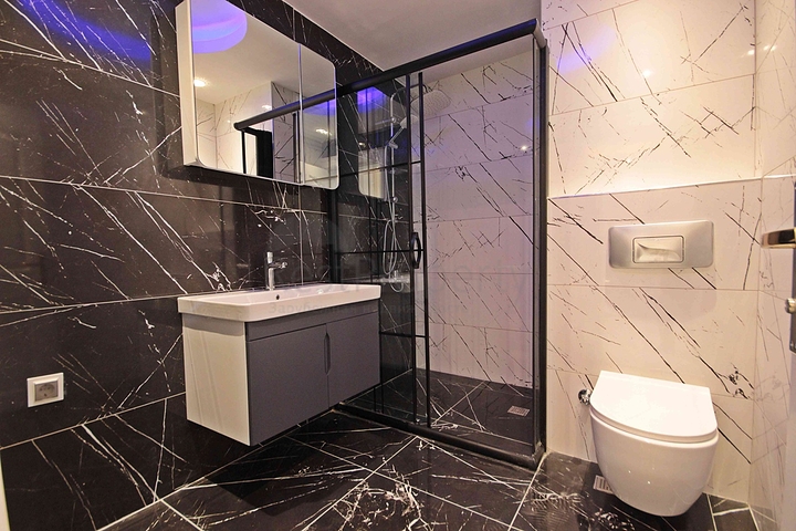 اطلالة بحر - دوبلكس فاخرة - 4 غرف وصالة -في مهموتلار / الانيا 