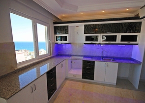 اطلالة بحر - دوبلكس فاخرة - 4 غرف وصالة -في مهموتلار / الانيا 