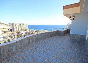 اطلالة بحر - دوبلكس فاخرة - 4 غرف وصالة -في مهموتلار / الانيا 