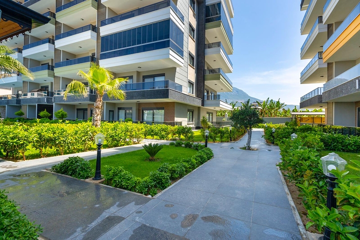 شقة انيقة ضمن مجمع حديث فاخر - تصميم 1+1 مع الاثاث -في كارجي جاك / الانيا 