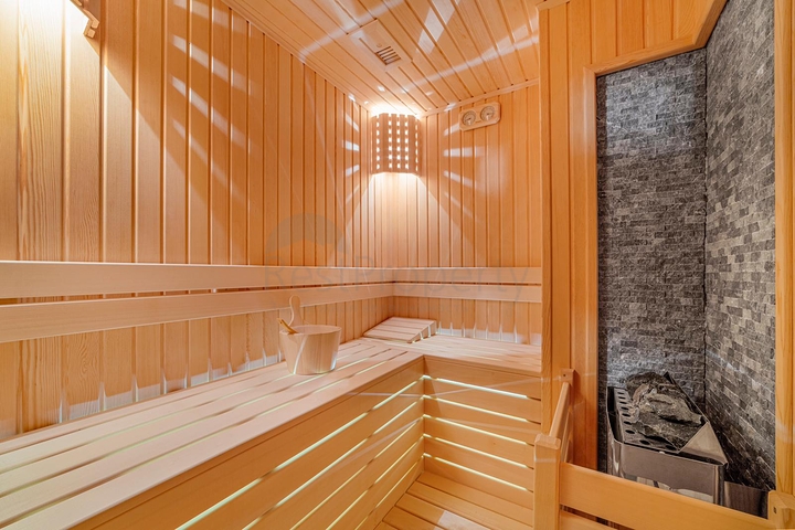 شقة انيقة ضمن مجمع حديث فاخر - تصميم 1+1 مع الاثاث -في كارجي جاك / الانيا 