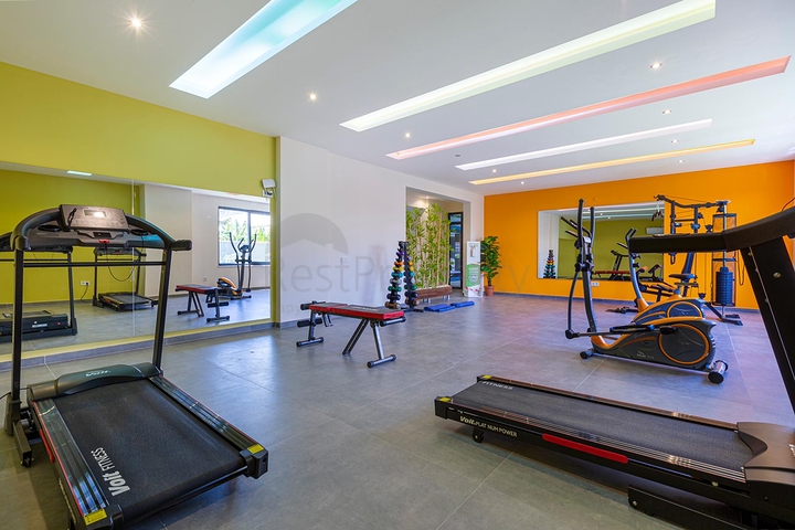 شقة انيقة ضمن مجمع حديث فاخر - تصميم 1+1 مع الاثاث -في كارجي جاك / الانيا 