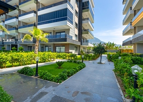 شقة انيقة ضمن مجمع حديث فاخر - تصميم 1+1 مع الاثاث -في كارجي جاك / الانيا 