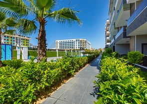 شقة انيقة ضمن مجمع حديث فاخر - تصميم 1+1 مع الاثاث -في كارجي جاك / الانيا 