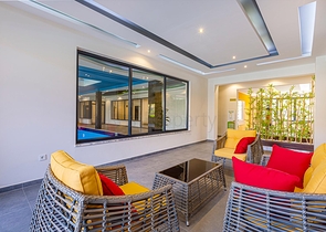 شقة انيقة ضمن مجمع حديث فاخر - تصميم 1+1 مع الاثاث -في كارجي جاك / الانيا 