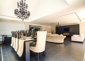 فيلا فاخرة من 5 غرف نوم في وسط فتحية