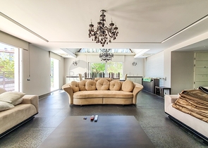 فيلا فاخرة من 5 غرف نوم في وسط فتحية