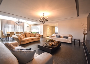 فيلا فاخرة من 5 غرف نوم في وسط فتحية