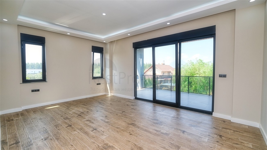 فيلا منفصلة 5 + 1 في يشيلباهير دوشيميتي