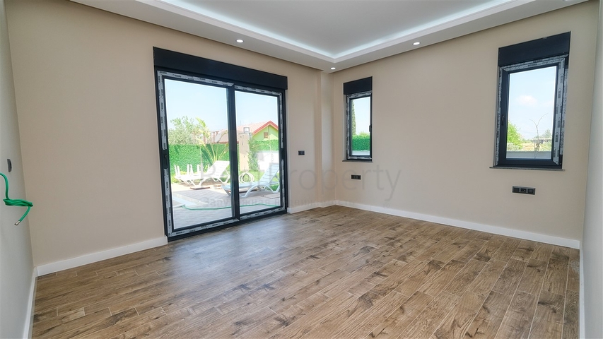 فيلا منفصلة 5 + 1 في يشيلباهير دوشيميتي