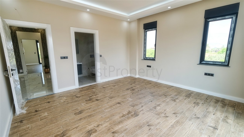 فيلا منفصلة 5 + 1 في يشيلباهير دوشيميتي