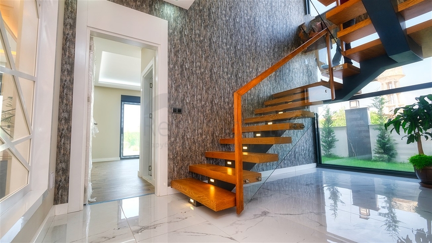 فيلا منفصلة 5 + 1 في يشيلباهير دوشيميتي