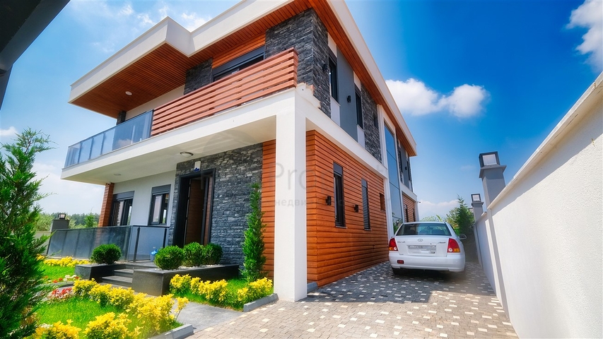 فيلا منفصلة 5 + 1 في يشيلباهير دوشيميتي