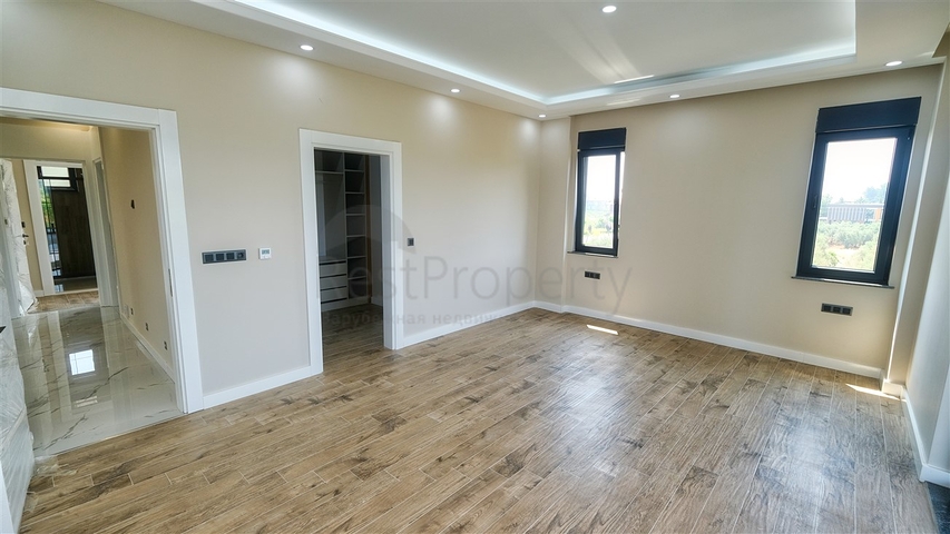 فيلا منفصلة 5 + 1 في يشيلباهير دوشيميتي