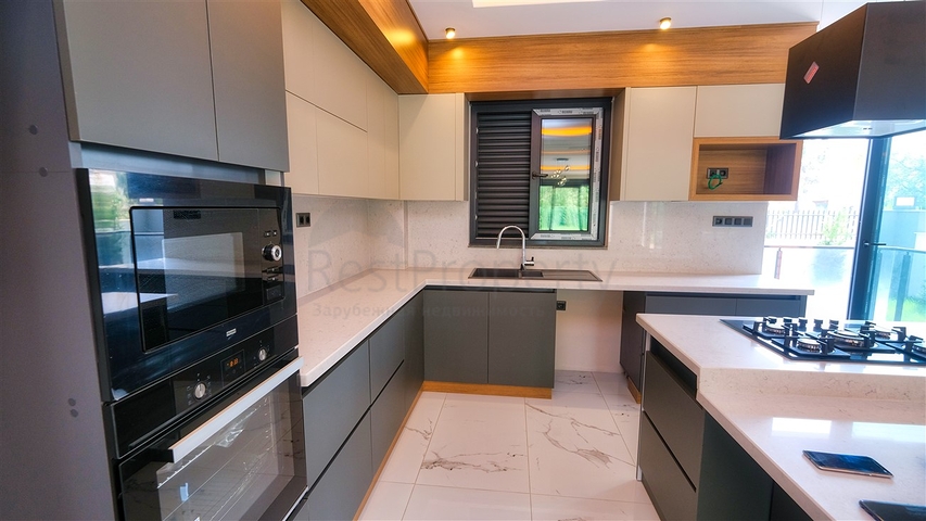 فيلا منفصلة 5 + 1 في يشيلباهير دوشيميتي